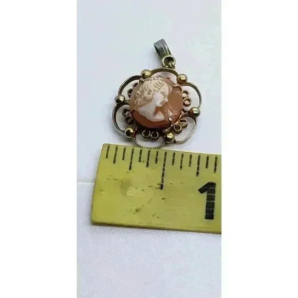 Alice Caviness Cameo Vintage Pendant Necklace 9k Gold Filled Signed 1940 RARE - Picture 4 of 6